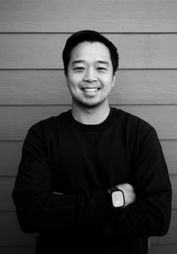 Chiropractor Calgary AB Matt Hoang